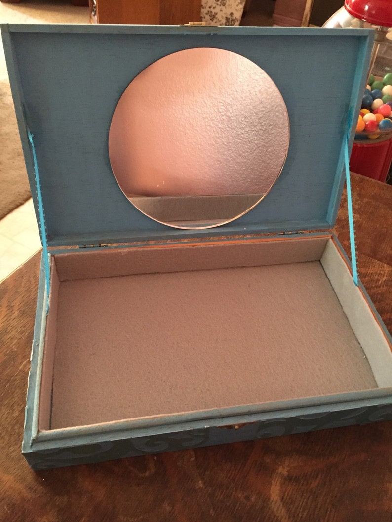 Blue cigar box jewelry box