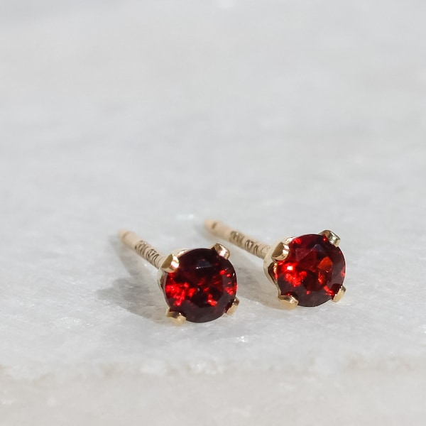 Real Garnet Stud Earrings, Earrings Stud, Garnet Gold Earrings, Gifts for Her, Gemstone Stud Earrings, Jewelry Gift, Best Friend Gifts