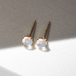 TINY Moonstone Stud Earrings, Dainty Jewelry Earrings Studs Moonstone, Gold Earrings, Jewelry Gifts for Her, Jewelry, Jewelry for Women