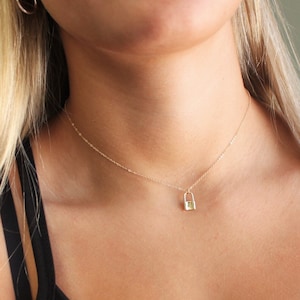 Tingn Women's Dainty Lock Necklace