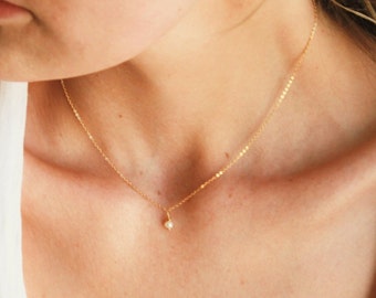 Collier de perles ultra minuscule, collier délicat, bijoux, collier, cadeau pour elle, bijoux en perles, cadeau d'anniversaire de juin, pierre de naissance de juin