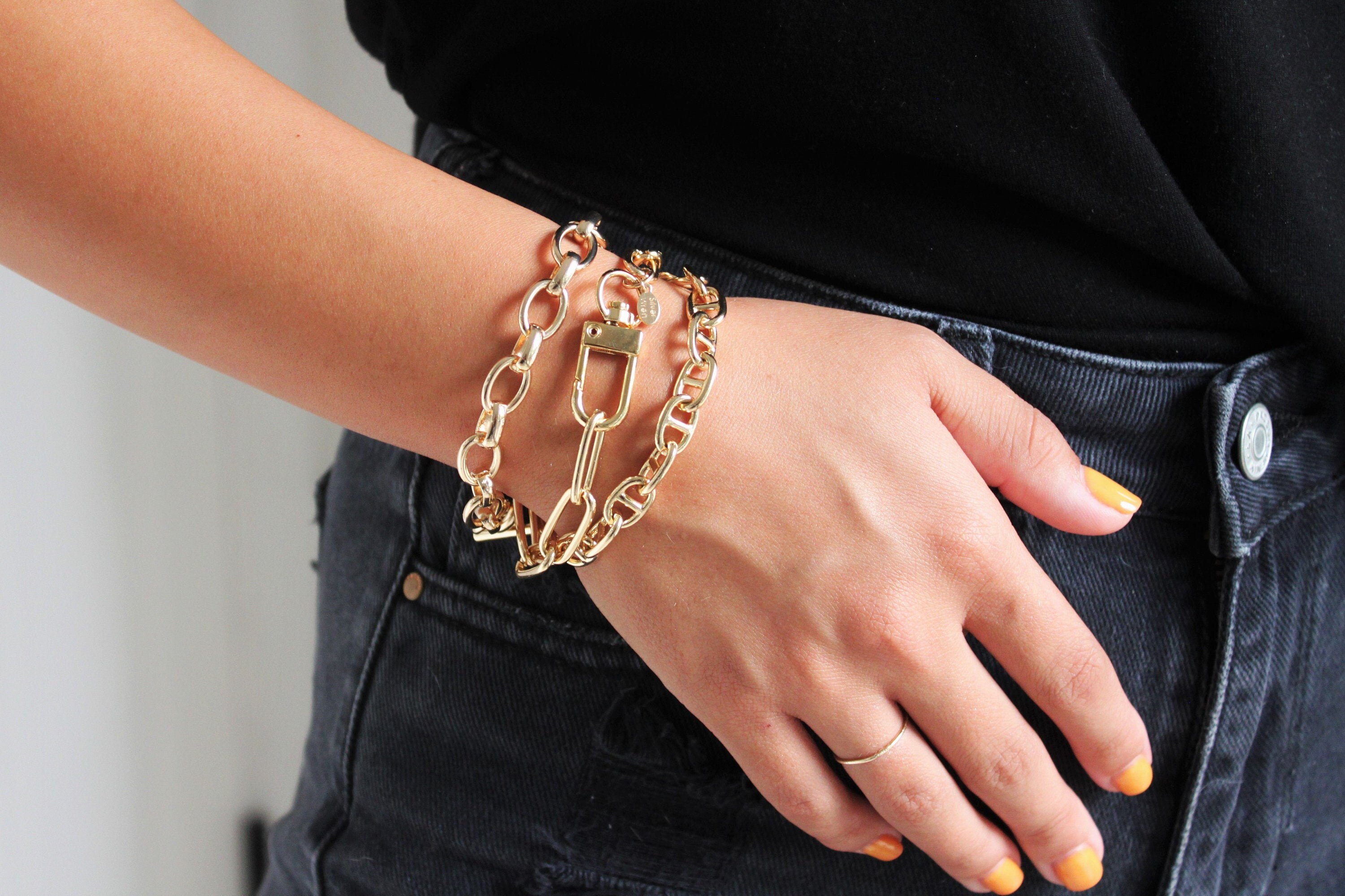 Chunky Chain Bracelet with Toggle Aura Collection