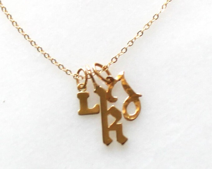 Letter Necklace, Gifts for mom, Initial Necklace, Mothers Day gift, Initial Jewelry, Necklaces for Women, Personalized Gifts for her
