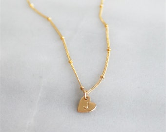 TINY heart Initial Necklace, Personalized Dainty Necklace, Silver or Gold Personalized Necklaces for Her, Dainty Jewelry, Gifts for Mom