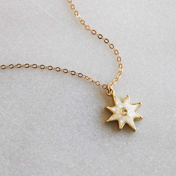 Mother Of Pearl Star Necklace, Jewelry Gift, Gift for Her, Sister Gift, Best Friend Gift, Best Friend Necklace, Dainty necklace, Necklace