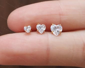 18G/16G Titanium Heart Cz Internally Threaded Labret • Cartilage Earring • Tragus Conch Helix Stud • Flat Back Earring • Heart Nose Stud