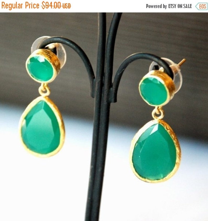 Angelina Jolie Style Green Drop Earrings, 18K gold vermeil over 925K sterling silver, red carpet jewelry, evening wear image 4