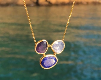 Amethyst, lapis lazuli and apetit three stone Necklace