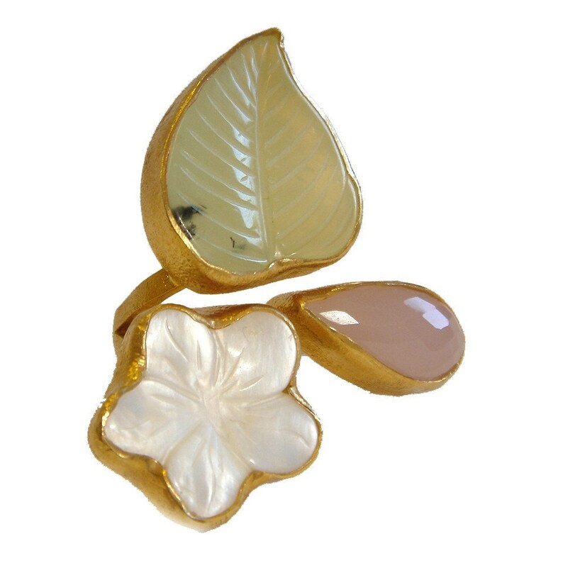Pastel Flower Ring with a mother of pearl flower green jade Etsy