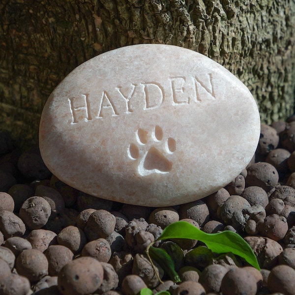 Personalized Pet Memorial Stone, Dog Memorial Stone, pet memory stone, Beloved Lost Pet Gift
