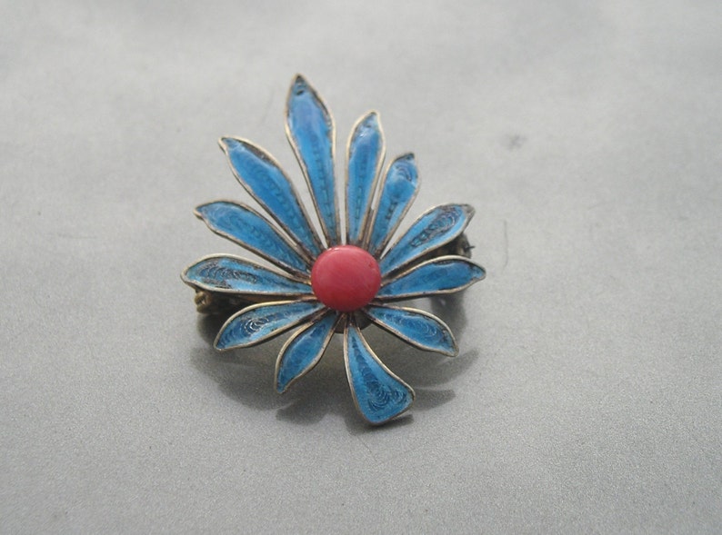 Beautiful 900 Silver Filigree Blue Enamel /& Coral Flower PIn Brooch