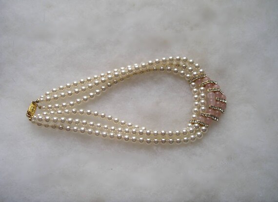 Elegant 3 Strand Faux Pearl Rhinestone & Rose Qua… - image 3