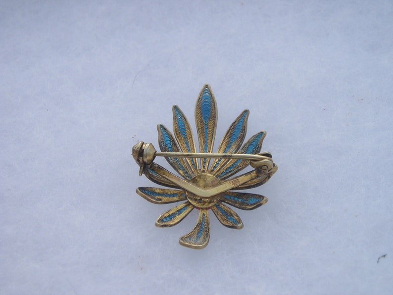 Beautiful 900 Silver Filigree Blue Enamel /& Coral Flower PIn Brooch
