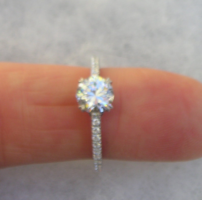 Dainty Sterling 925 Cubic Zirconia CZ Designer Ring Size 6.75