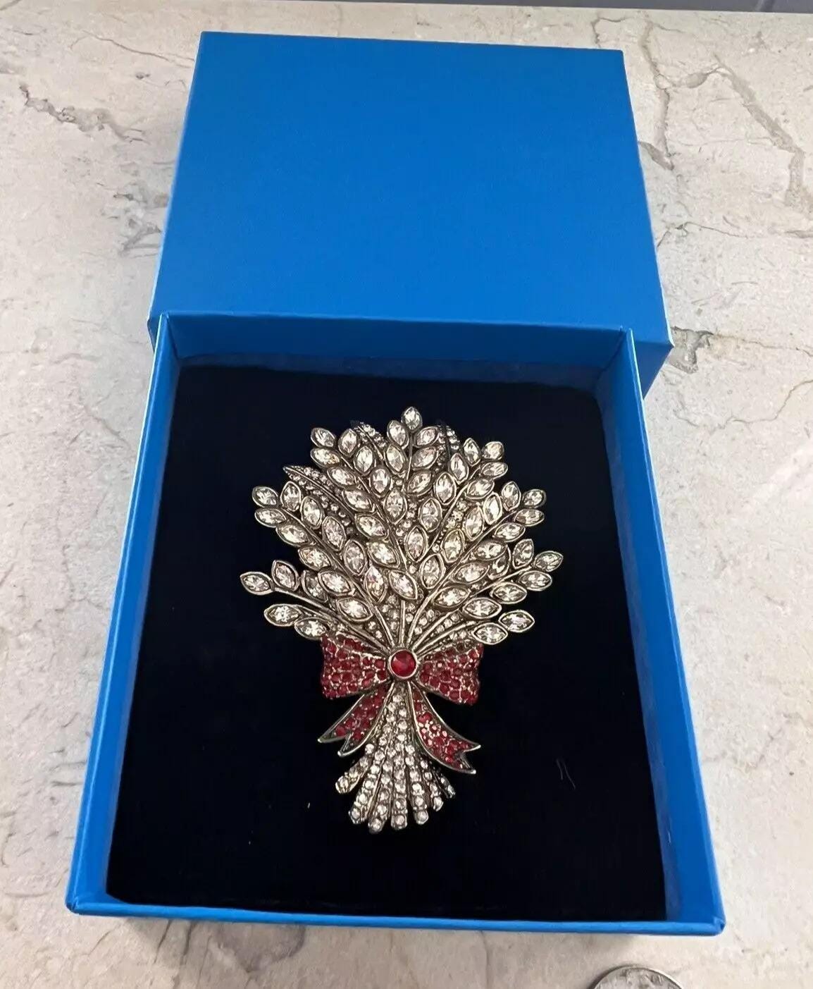 Heidi Daus Worth the Wheat Swarovski Crystal Pin Brooch in Box 3 1
