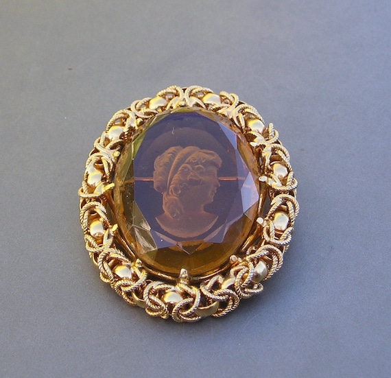 Vintage Large Intaglio Reverse Glass Carved Cameo Rop… Gem