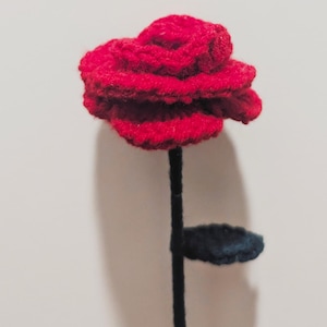 Crochet Rose Pattern: Beginner-Friendly Flower & Stem (PDF Pattern)