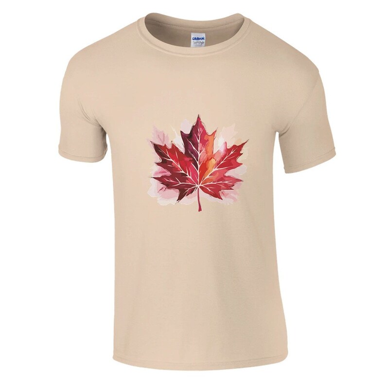 メープルリーフシャツ、カナダデーTシャツ、カナダ人へのギフト、カナダシャツ、カナダTシャツ、ユニセックスTシャツ、レディースTシャツ Natural