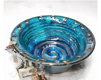 Organiseur de bijoux, présentoir de boucles d&#39;oreilles, poterie faite main en vert émeraude