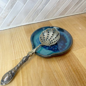 Ceramic spoon rest in Emerald Green