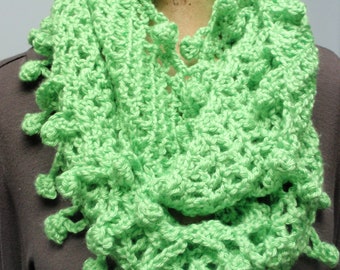 Crochet Infinity Scarf Accessories Fancy Bobble Edge in Kelly Green