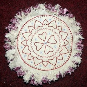 Heart Wreath Prim Candle Mat Patterns Hand Stitchery Embroidery Doodle E-Pattern Designs Needlepoint Primitive Quilting