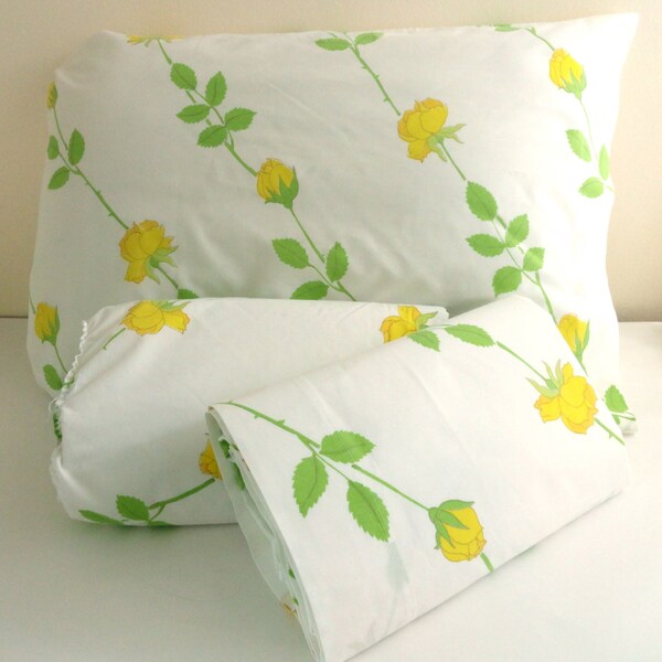 Yellow Rose TWIN Sheet Set- Matching WHite flat and fitted sheets plus pillowcase- Shabby cottage vintage Wamsutta bedding- 2 sets avai