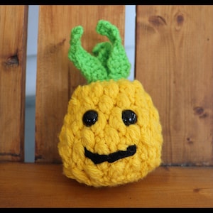 Pineapple Amigurumi, Plush Toy, Crochet, Fruit, Yellow, Tropical, Happy Food, Green, Summer, Small, Handmade
