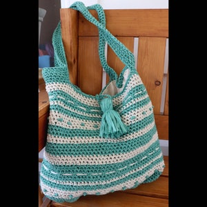 Bolso de hombro verde caribeño y crema, tejido a mano, tejido a crochet, forrado, bohemio, con borlas, bolso de playa, a rayas, azul verdoso, marfil, blanquecino, monedero
