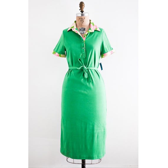 green emerald velvet dress Lilly Pulitzer Simona Midi Dress main image 0