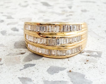 Vintage Estate 18k Yellow Gold and Baguette Diamond Cocktail Ring Size 7.75 6.0g