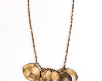 Vintage 70s 1970s Falling Petals Brass Cluster Disc Necklace