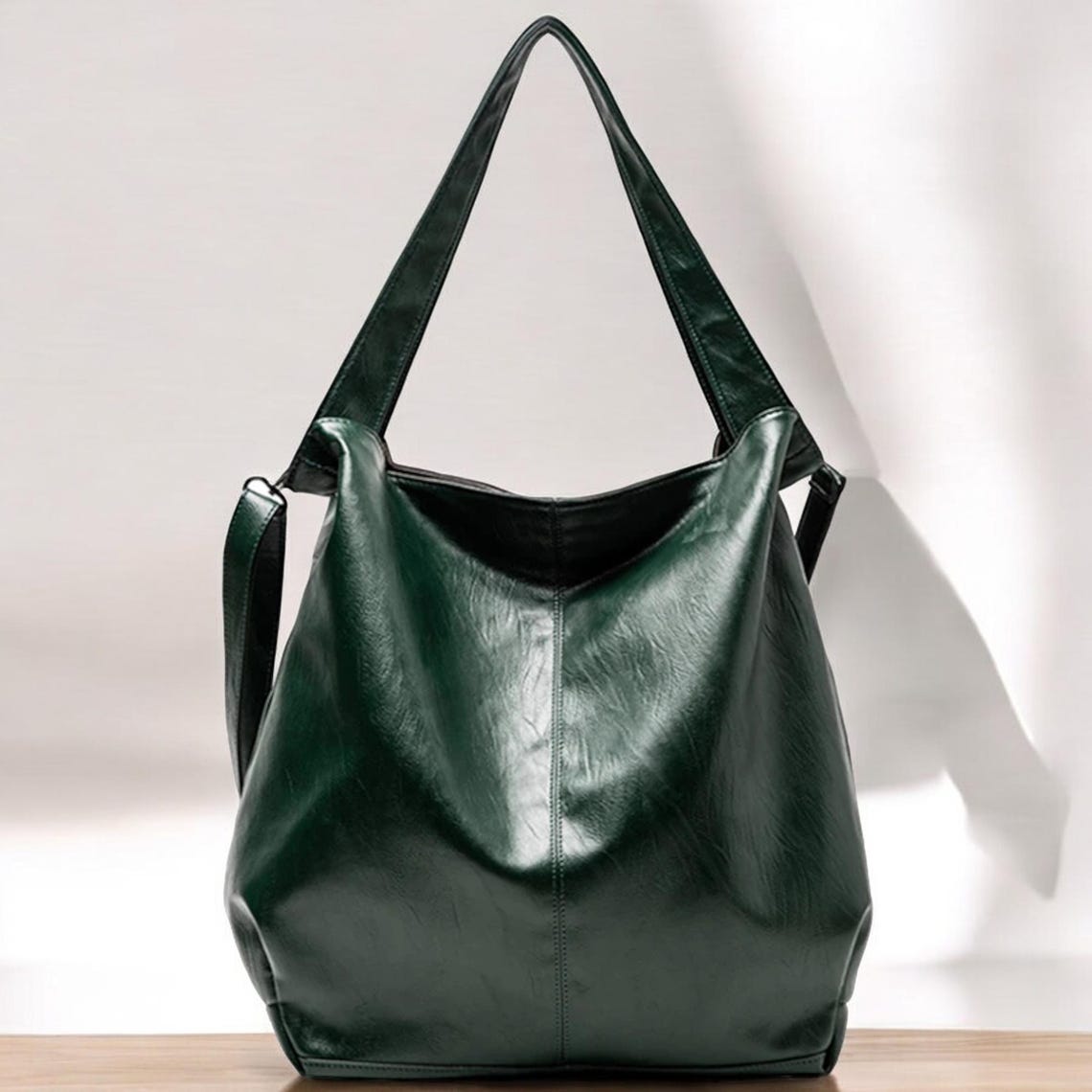 Soft Tote Handbag for Women – Elegant & Versatile