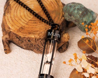 Collar de urna con forma de reloj de arena - Joya conmemorativa grabable para cenizas / Regalo para la pérdida de una mascota / Regalo para la pérdida de una mamá