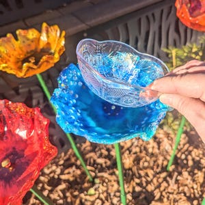 Handmade Resin Flower Bird Feeder Bee Watering Station Garden Decoration Outdoor Seed Holder immagine 9