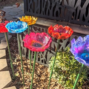 Handmade Resin Flower Bird Feeder Bee Watering Station Garden Decoration Outdoor Seed Holder