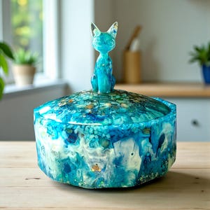 Exquisite Ocean Theme Keepsake Box with Cat; Beach House Decor
