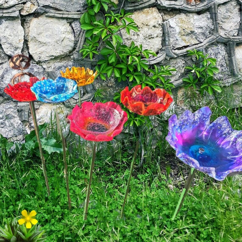 Handmade Resin Flower Bird Feeder Bee Watering Station Garden Decoration Outdoor Seed Holder immagine 14
