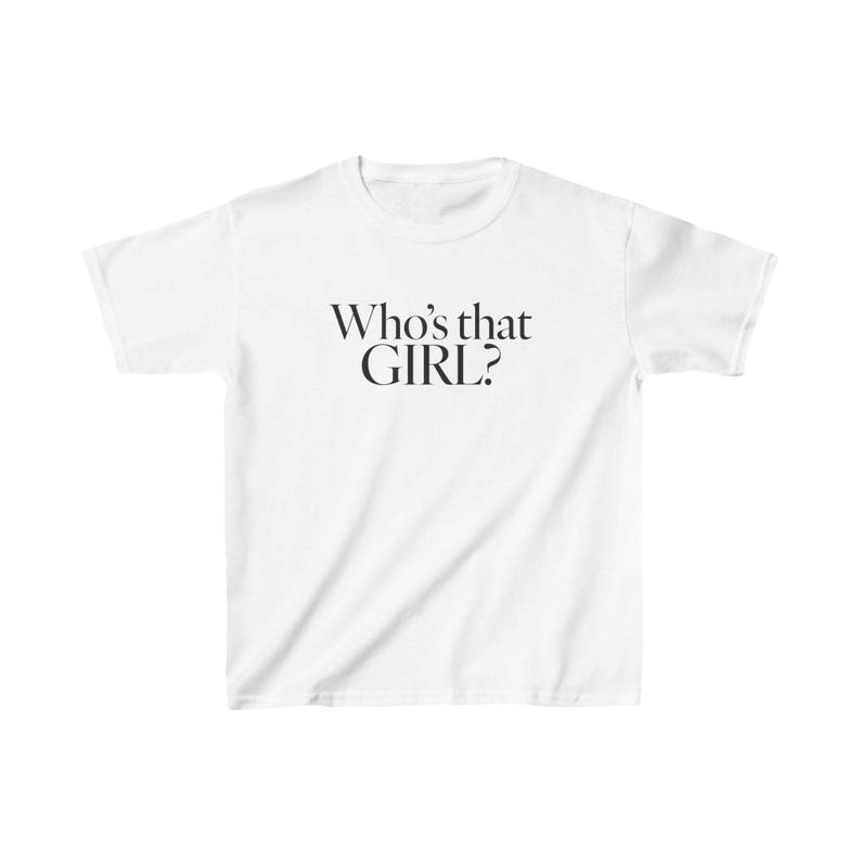 Who's That Girl Baby Tee, Girly Baby Tee, Trendy Shirt, Trendy Baby Tee, Retro Tee, Cool T Shirt, Cute Crop Tee, Trendy Crop Top, Y2K Shirt zdjęcie 3