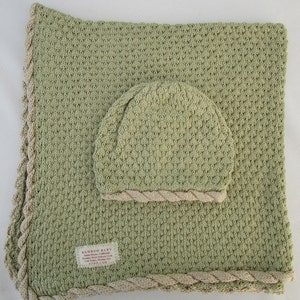 Bamboo Baby Blanket & Hat Willow pale green image 5