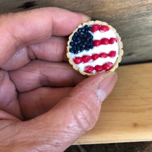 American Flag Tart Magnet