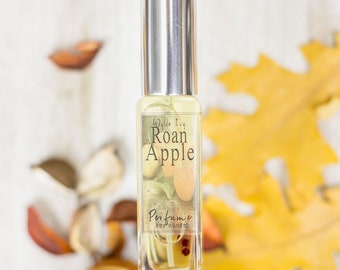 Roan Apple Perfume | Notes of Apple, Pumpkin, Caramel, Honey, and Oak