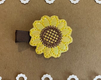 Sunny sunflower Embroidered Hair Clippie