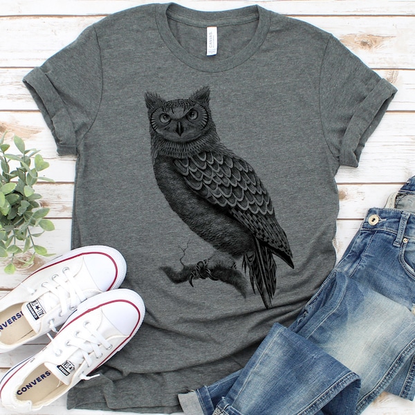 Owl Shirt, Owl Unisex T-shirt, Bird Print, Cute Animal Print Tee, Graphic Tee, Bird Lover Gift, Owl Art, Christmas Gift for her, Fall shirt