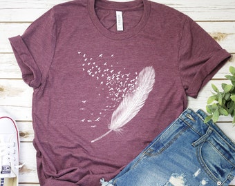Feather Birds Shirt, Graphic Tee, Feather Unisex Tshirt, Women Bird Tshirt, Bird T Shirt, Feather Shirt Feather T Shirt, Christmas Gift idea