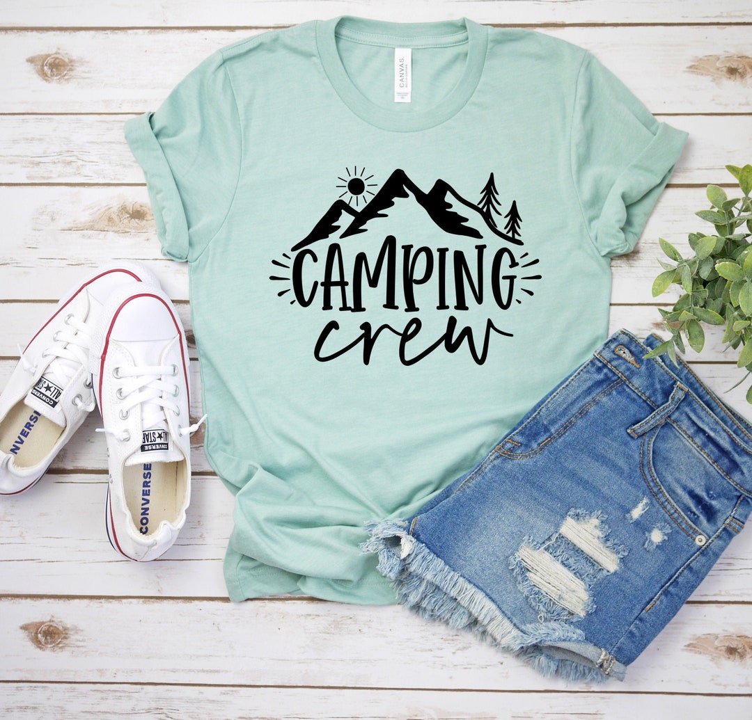 [DISCOVERY] Maincrew Outdoor Camping Graphic T-Shirt★ Adventure Awaits