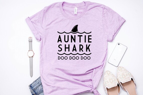 Auntie Shark T-Shirt Doo Doo Doo - Family Gift T-Shirt Auntie Shark T-Shirt Doo Doo Doo - Family Gift T-Shirt