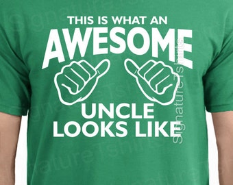 Christmas Gift This is What An Awesome Uncle Looks Like T shirt gift for uncle shirt mens Family tshirt new Baby tee Holiday present shirt