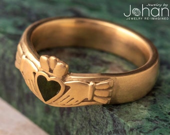 Green Jade Claddagh Ring with Matte Finish