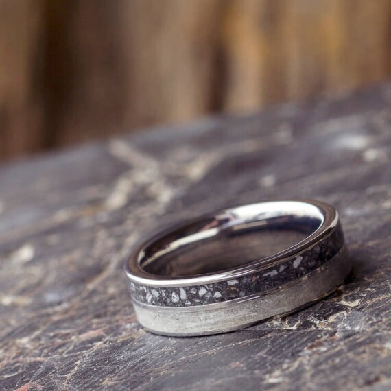 Anillo conmemorativo de mascotas con cenizas y pieles en - Etsy